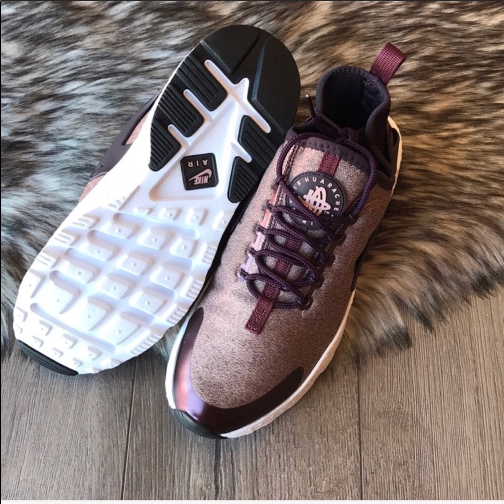 NWT Nike Huarache Run Ultra - Picture 8 of 8